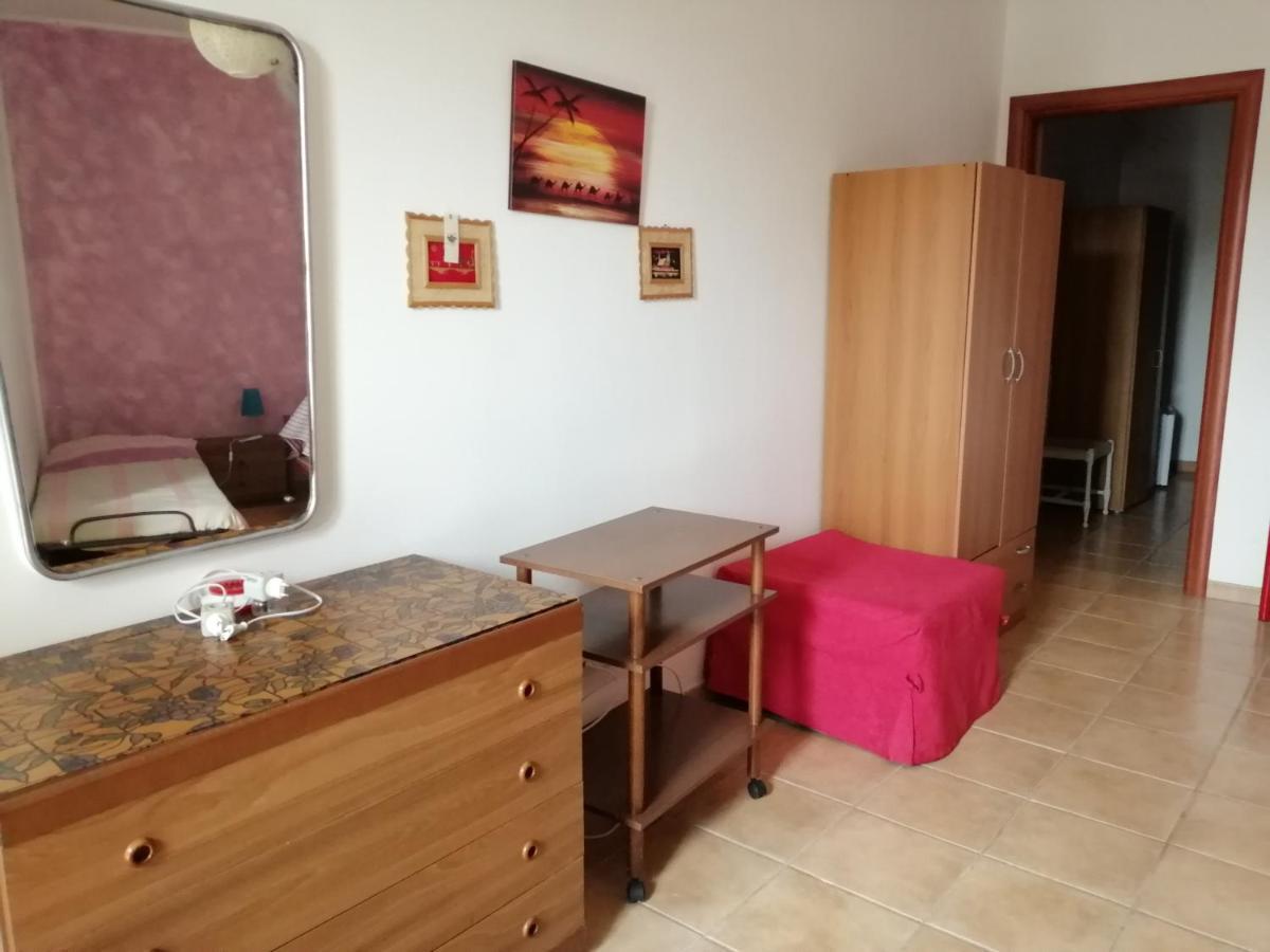 Bed and Breakfast Vento Dell'Est San Cataldo  Exterior foto