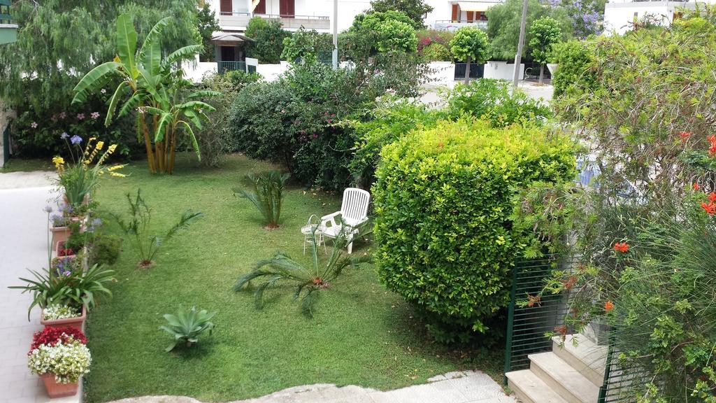 Bed and Breakfast Vento Dell'Est San Cataldo  Exterior foto