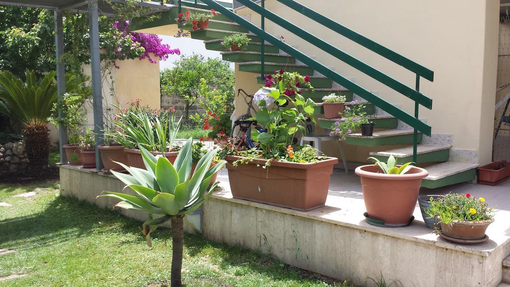 Bed and Breakfast Vento Dell'Est San Cataldo  Exterior foto